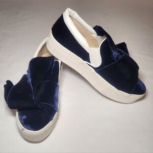 N° 21 | No. 21 | N21 Knotted Navy Blue Velvet Platform Sneakers